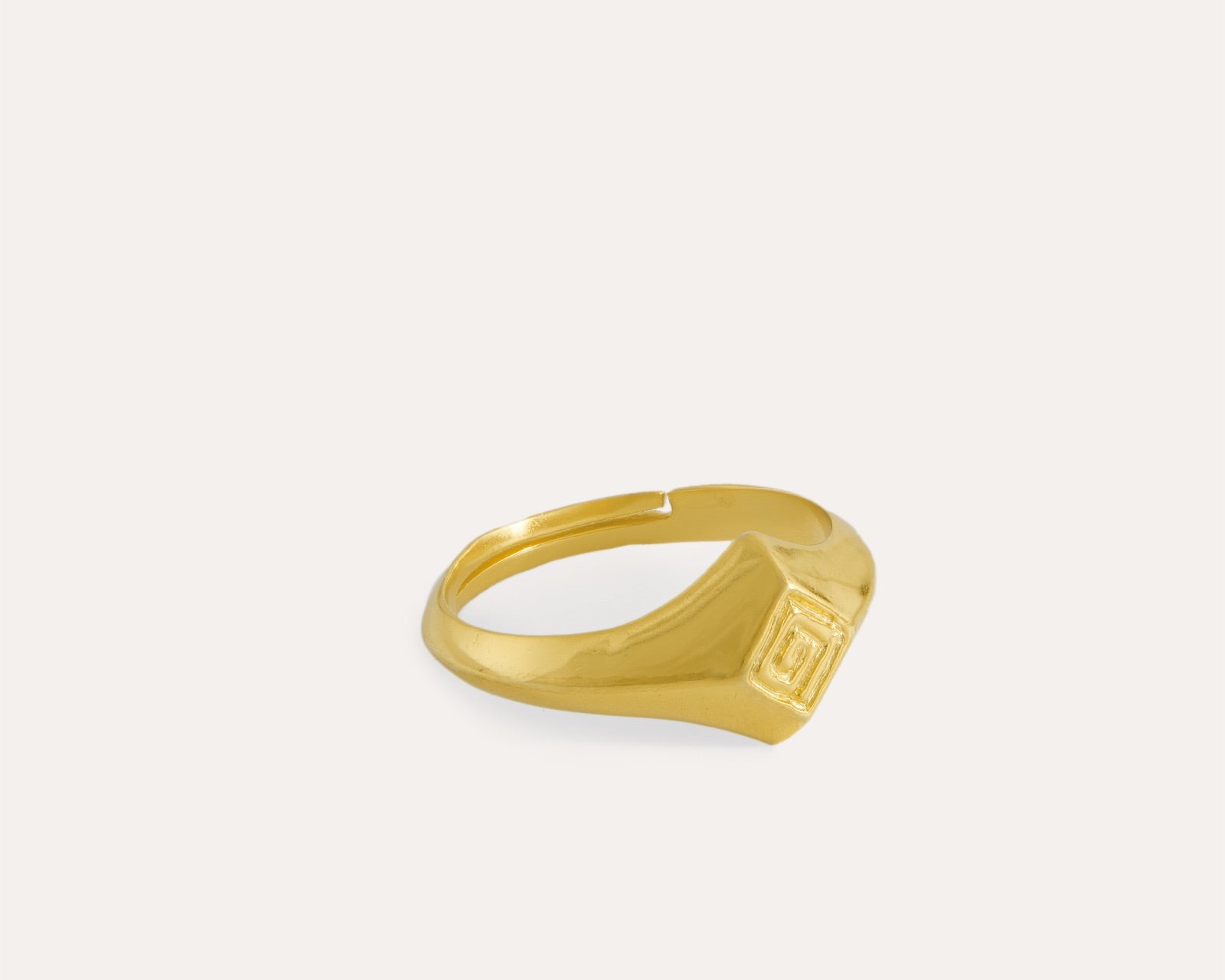 Labyrinth Signet Gold Ring | Sustainable Jewellery by Ottoman Hands