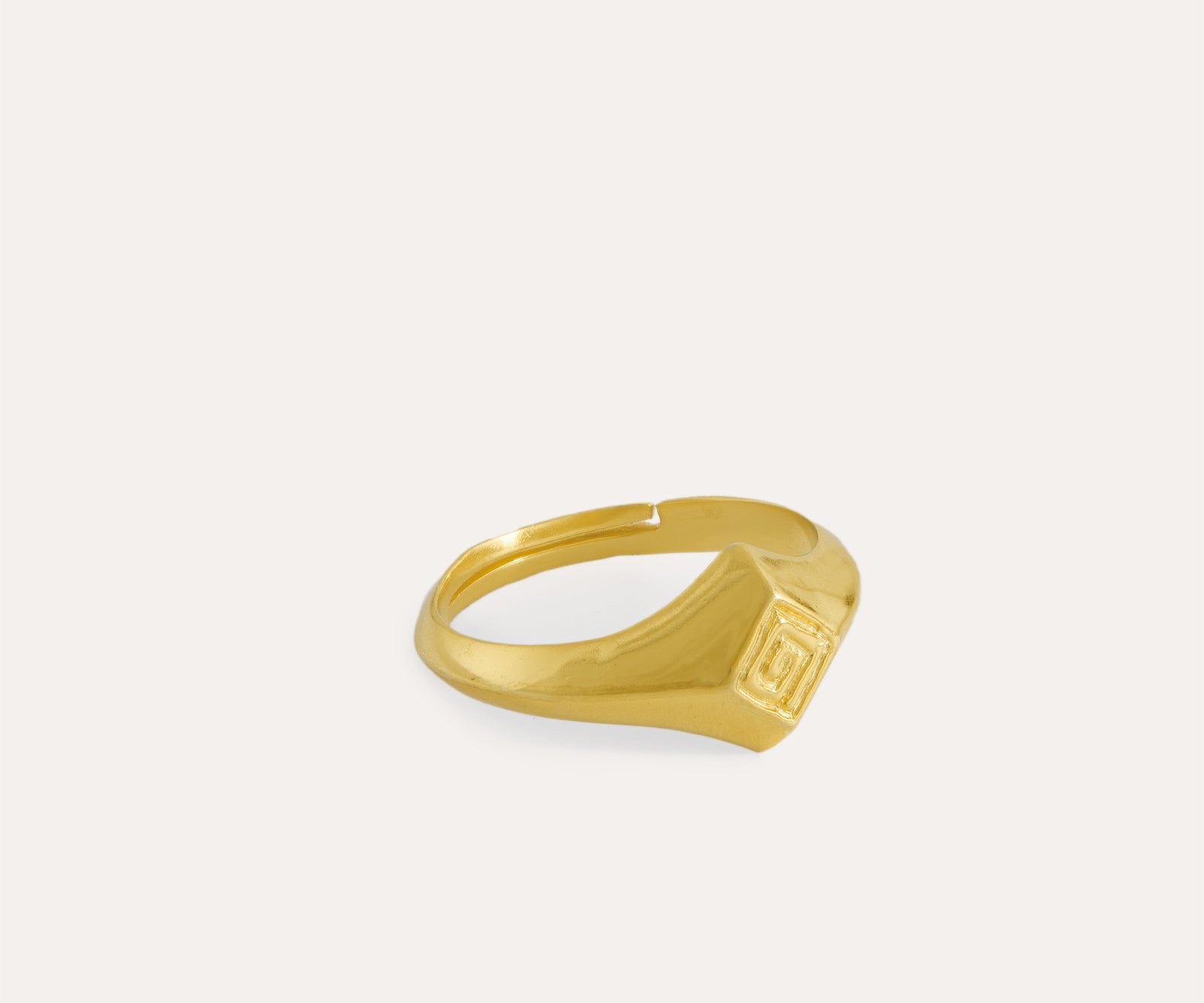Labyrinth Signet Gold Ring | Sustainable Jewellery by Ottoman Hands