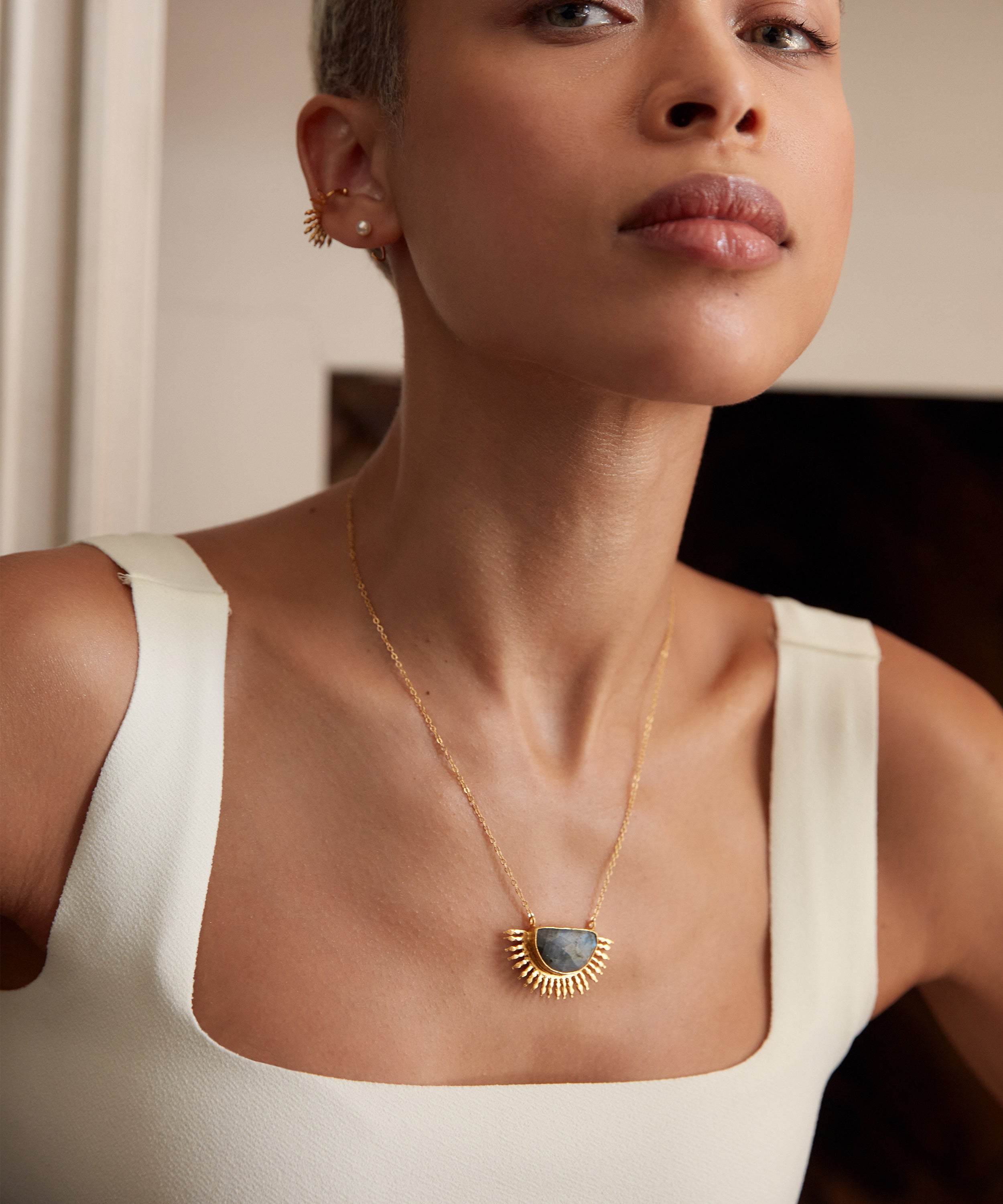 Sunrise Labradorite Pendant Necklace | Sustainable Jewellery by Ottoman Hands