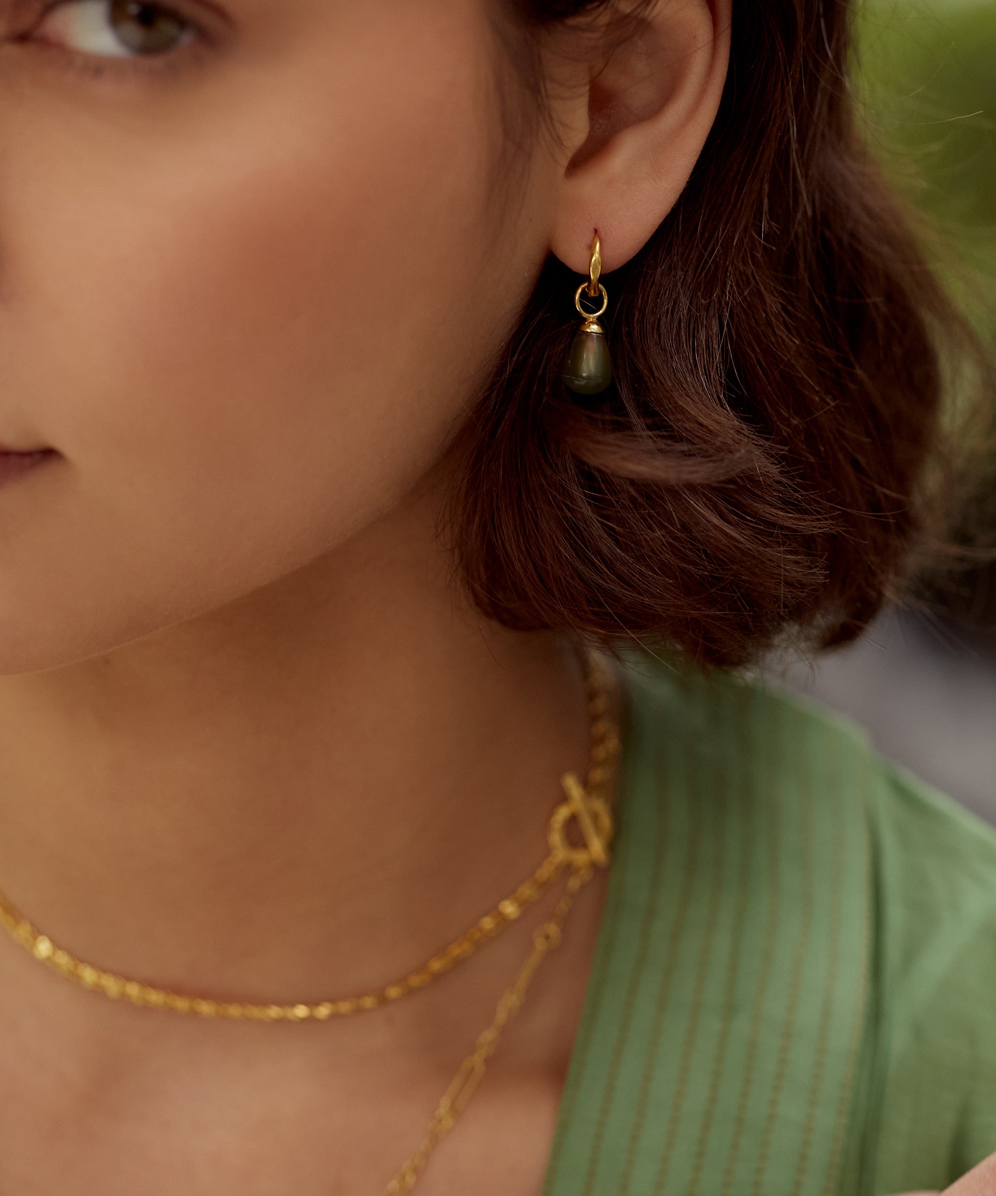 Esin Green Agate Huggie Hoop Earrings | Sustainable Jewellery by Ottoman Hands