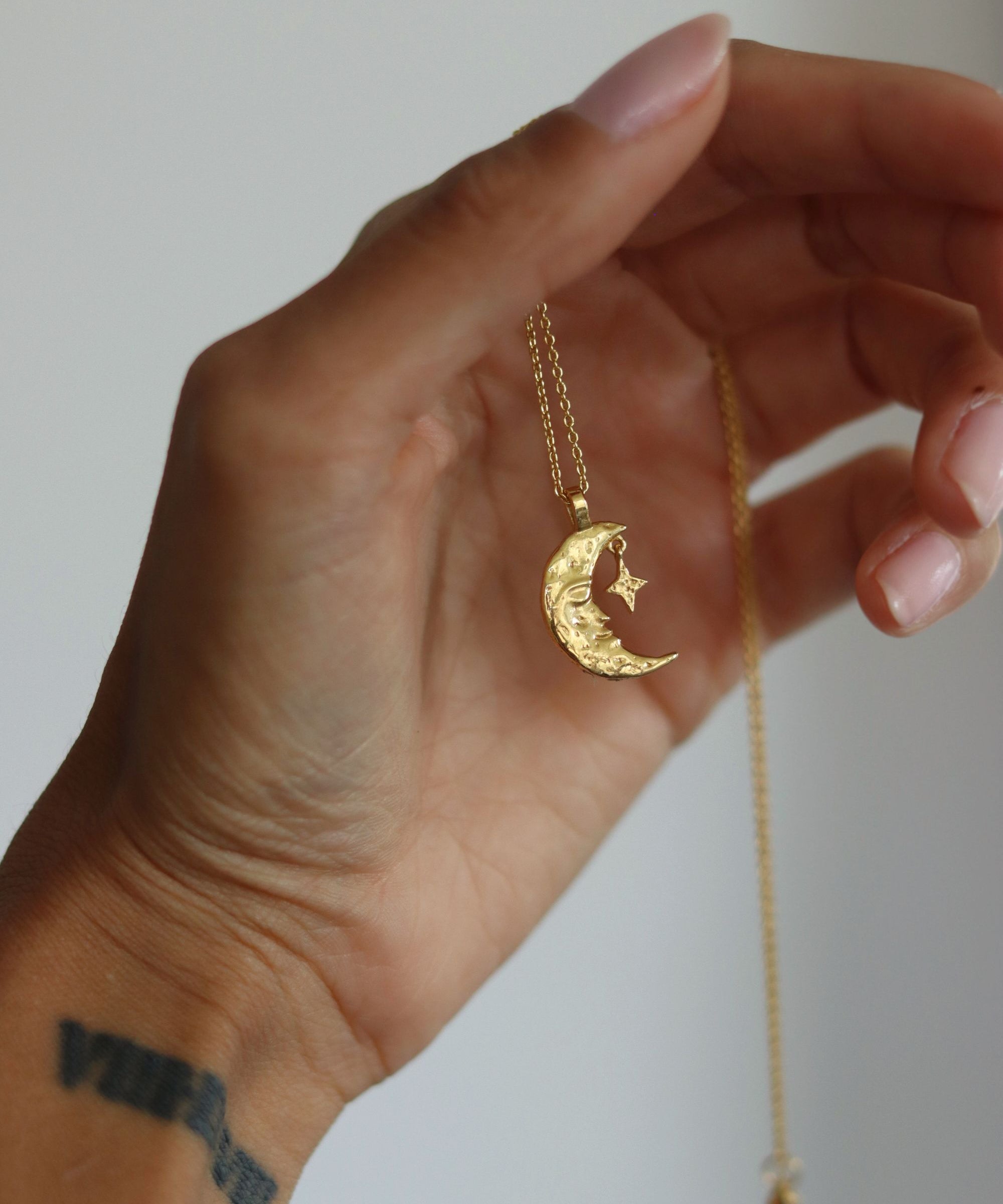Crescent Moon Pendant Necklace | Sustainable Jewellery by Ottoman Hands