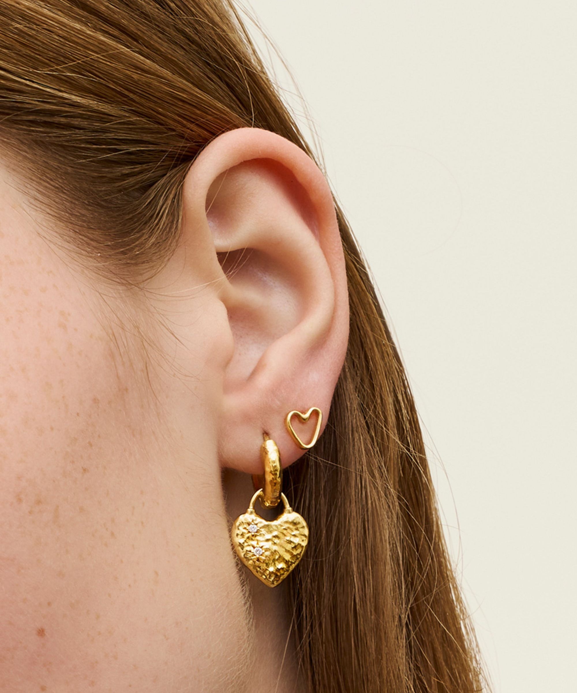 Outline Heart Stud Earrings | Sustainable Jewellery by Ottoman Hands