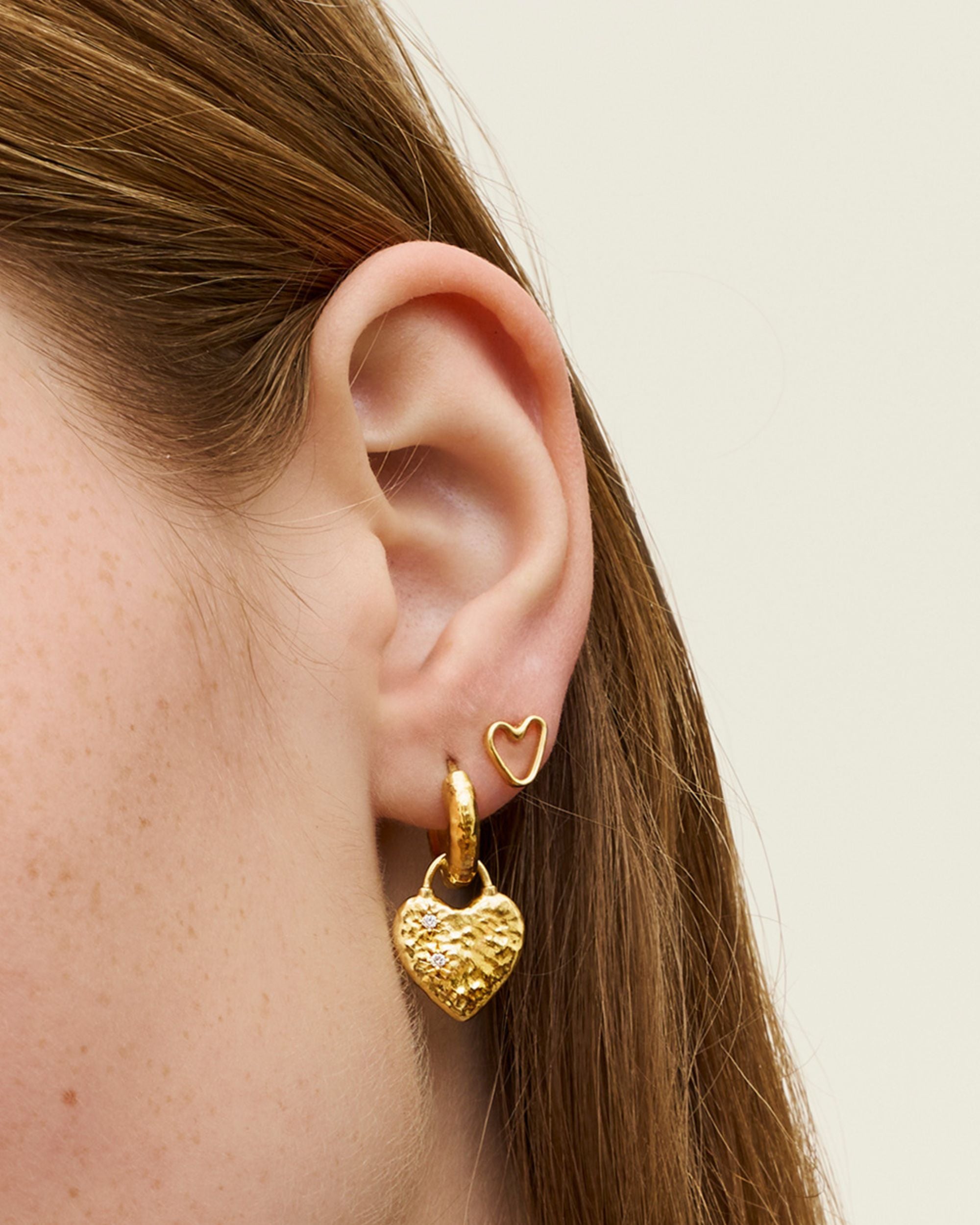 Outline Heart Stud Earrings | Sustainable Jewellery by Ottoman Hands