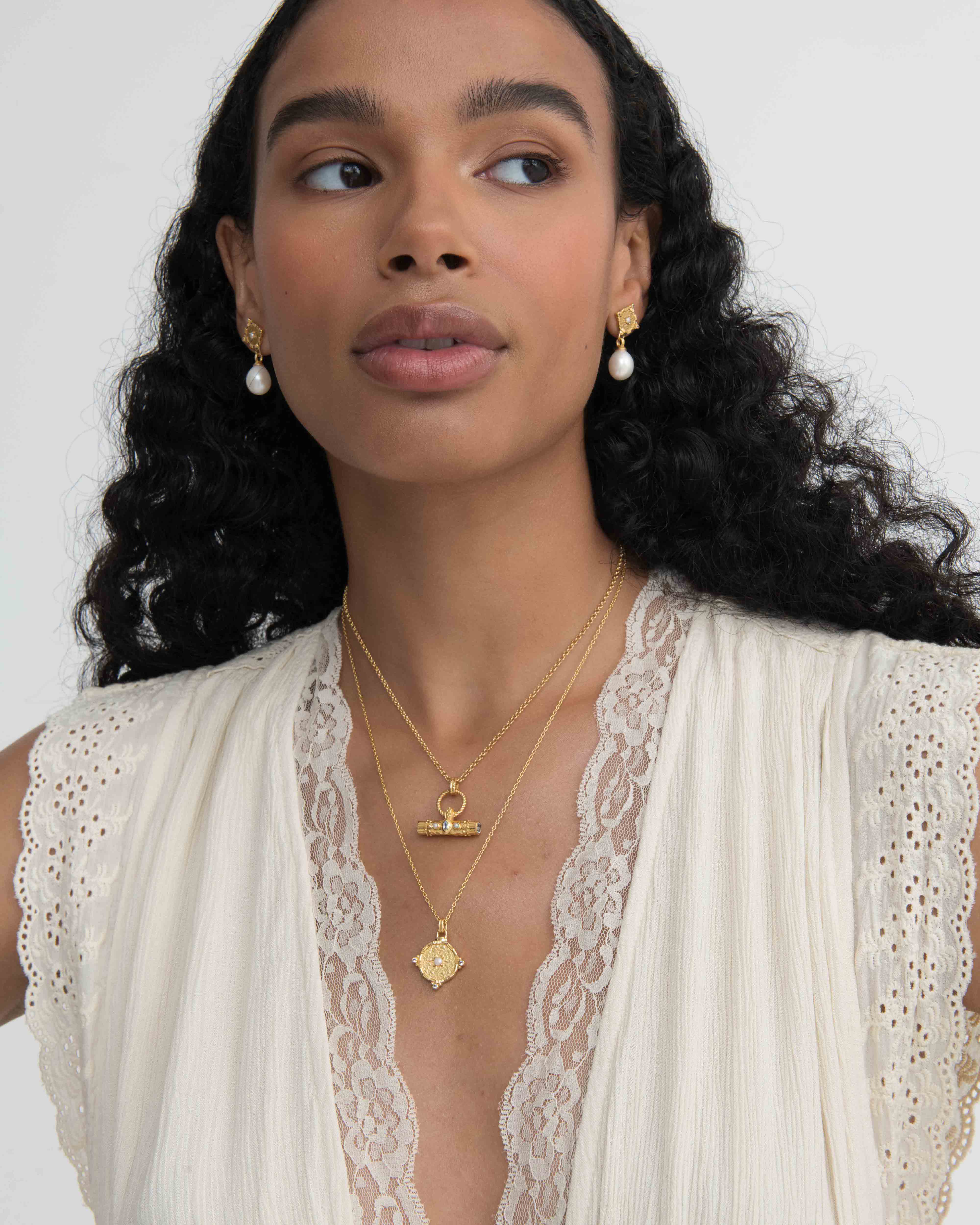 Amulet T-Bar Marquise Labradorite Necklace | Sustainable Jewellery by Ottoman Hands