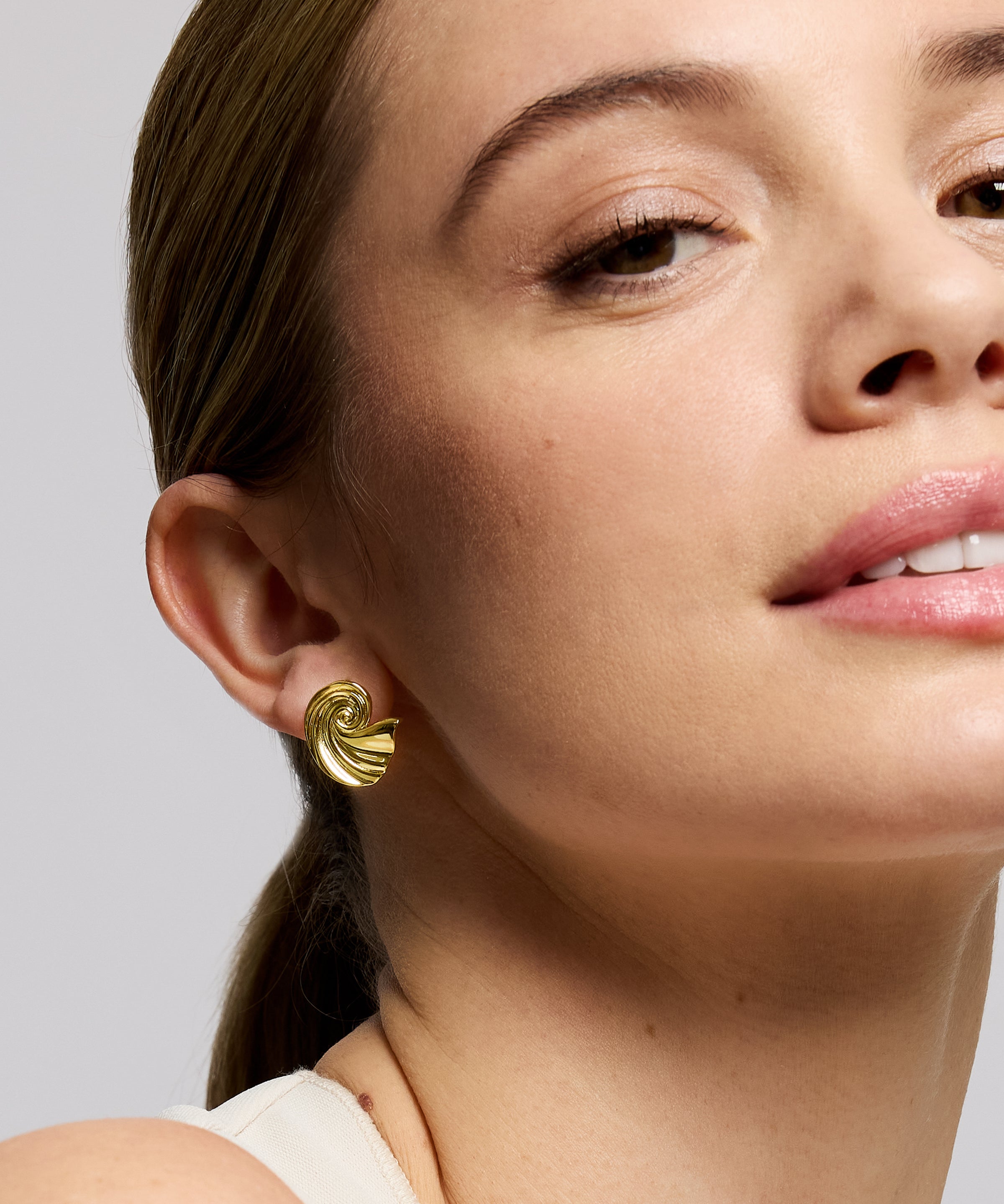 Waterproof Wave Stud Earrings | Sustainable Jewellery by Ottoman Hands
