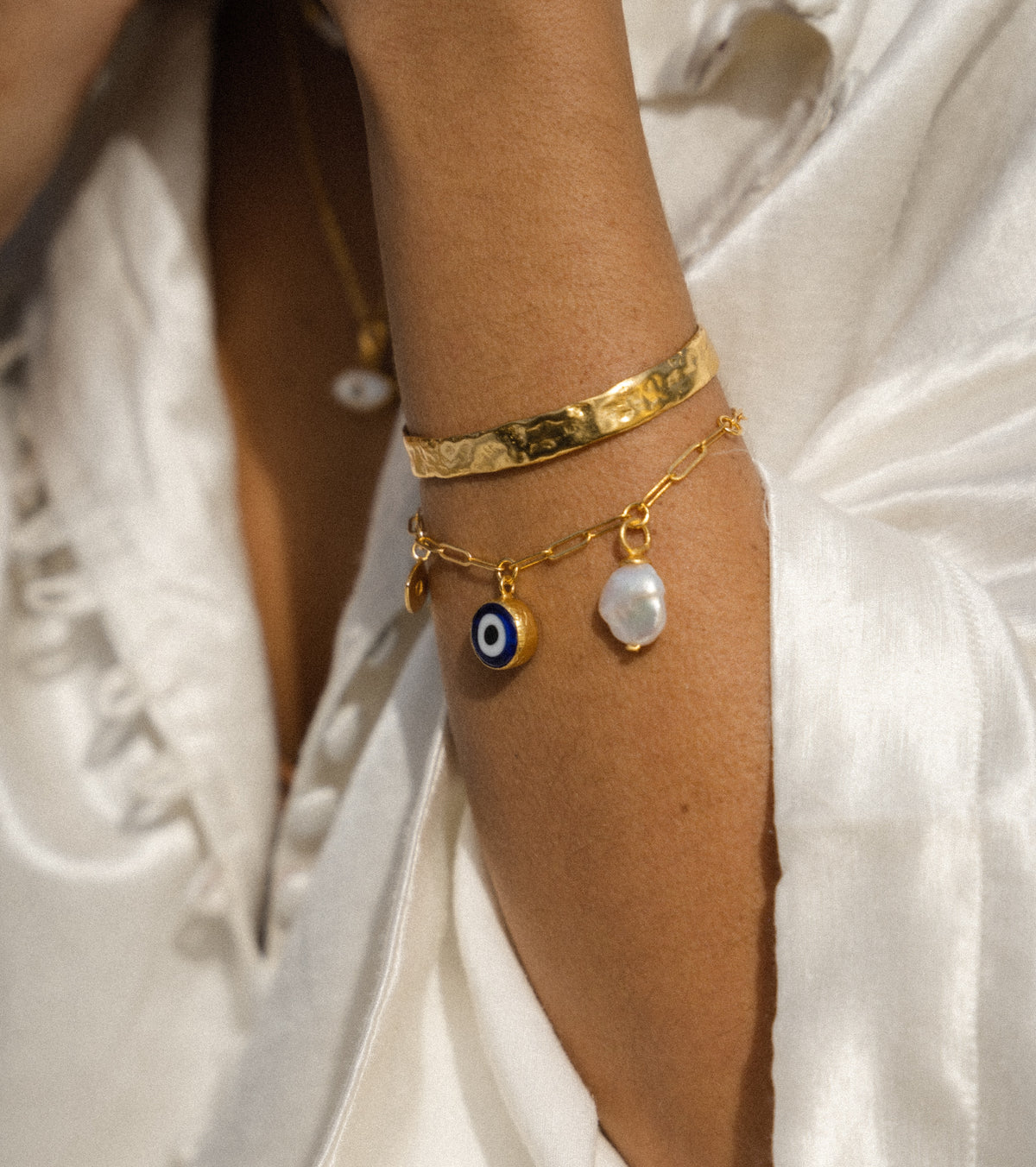 Dela Textured Cuff Bracelet - Gold | Ottoman Hands Jewellery