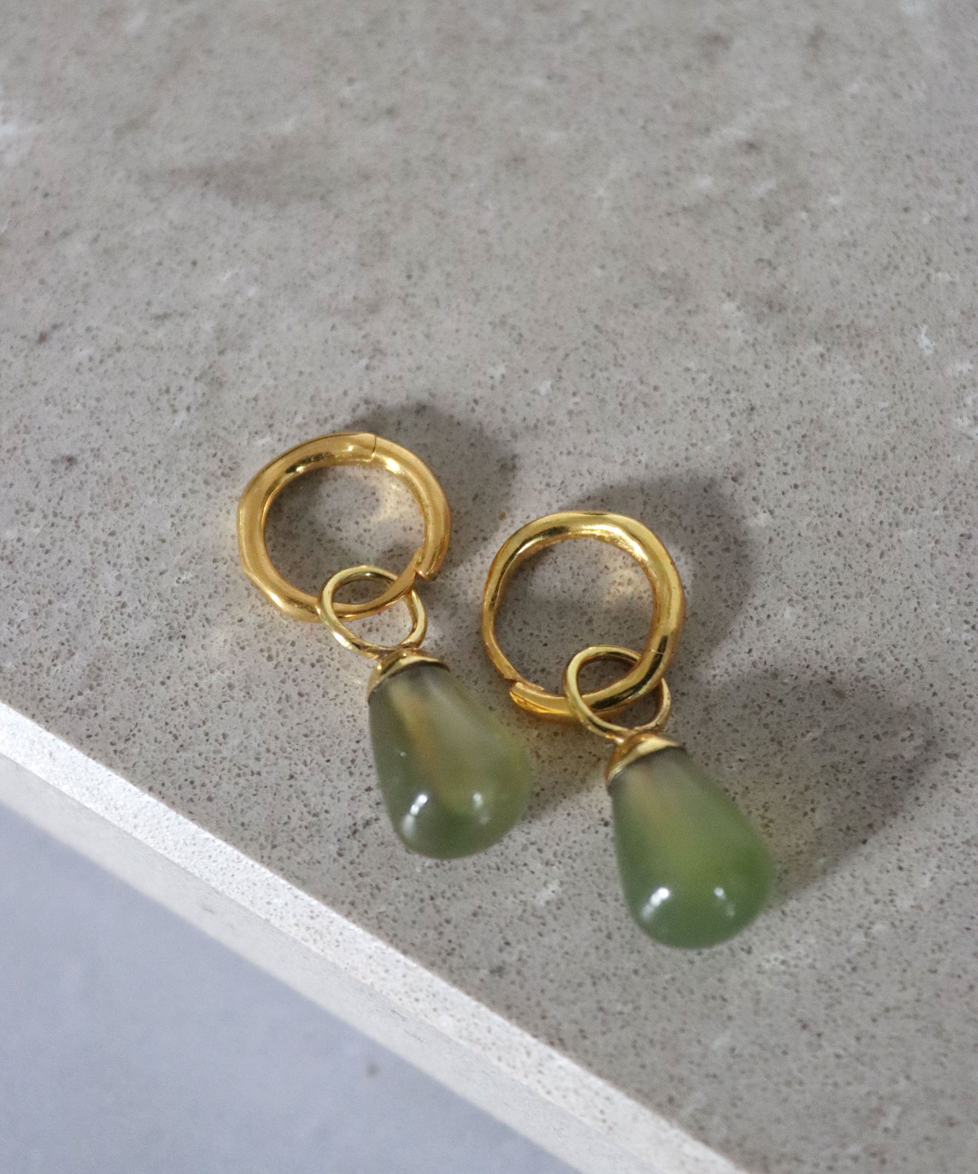 Esin Green Agate Huggie Hoop Earrings | Sustainable Jewellery by Ottoman Hands