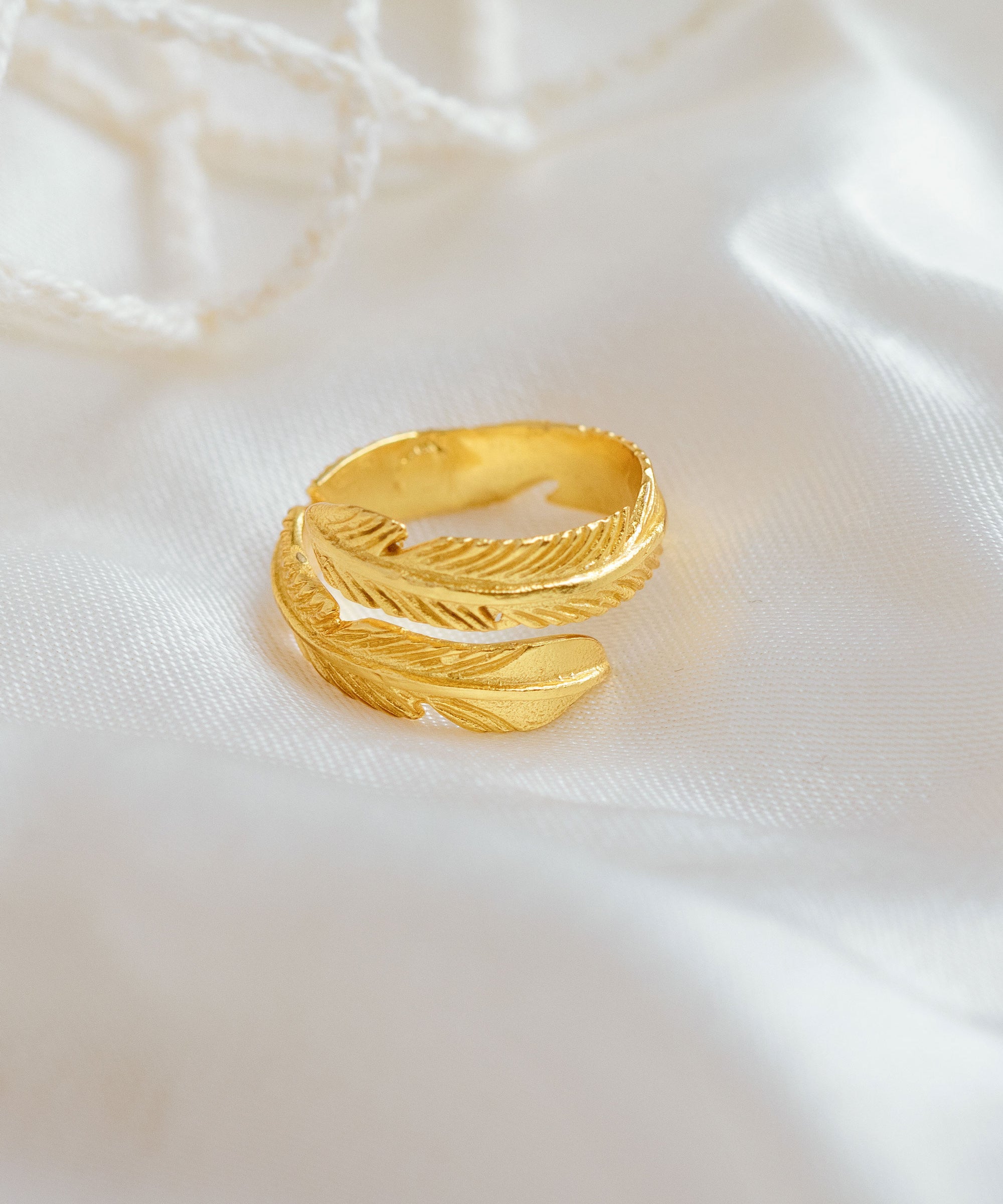 Gold Feather Ring | Sustainable Jewellery by Ottoman Hands