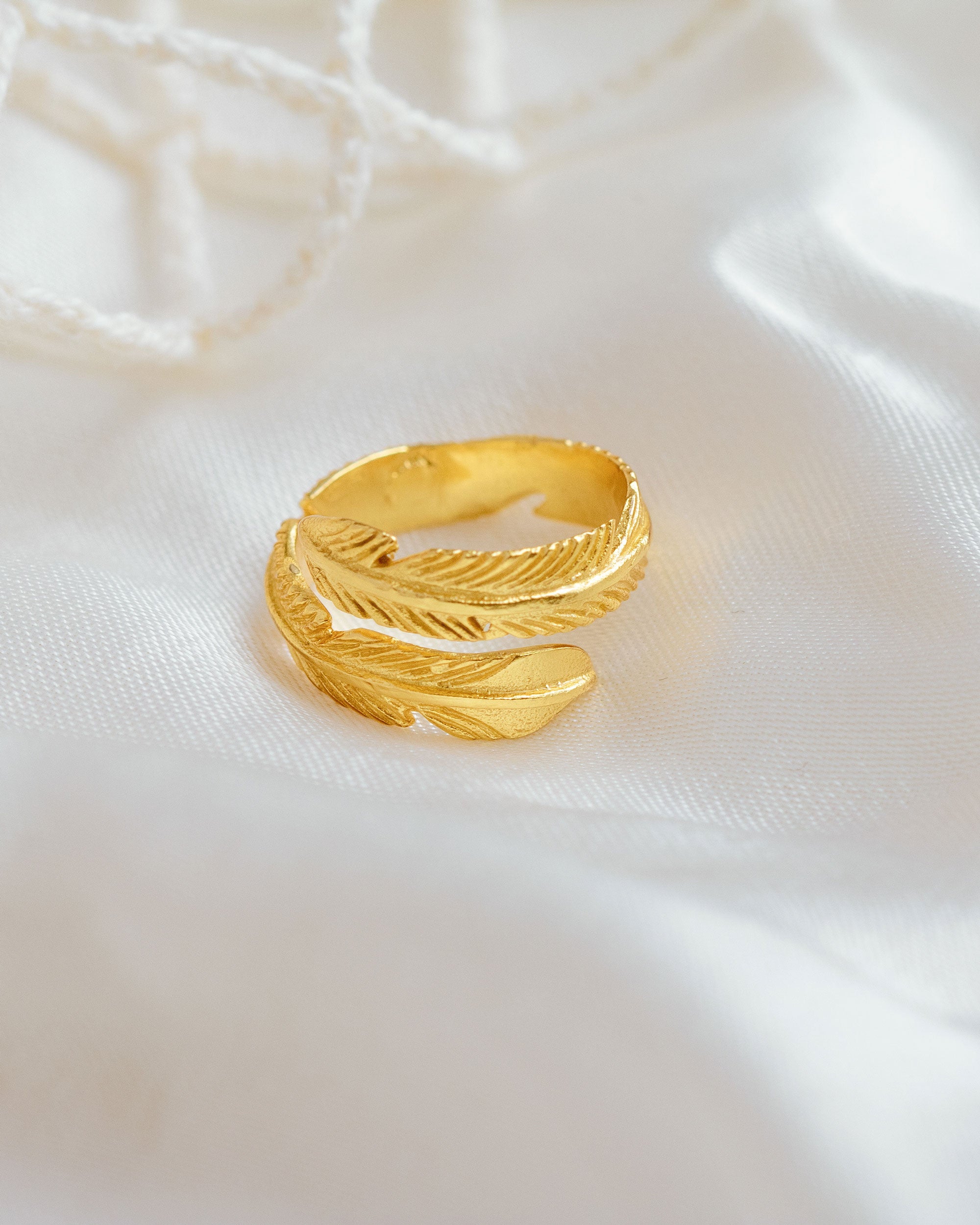 Gold Feather Ring | Sustainable Jewellery by Ottoman Hands
