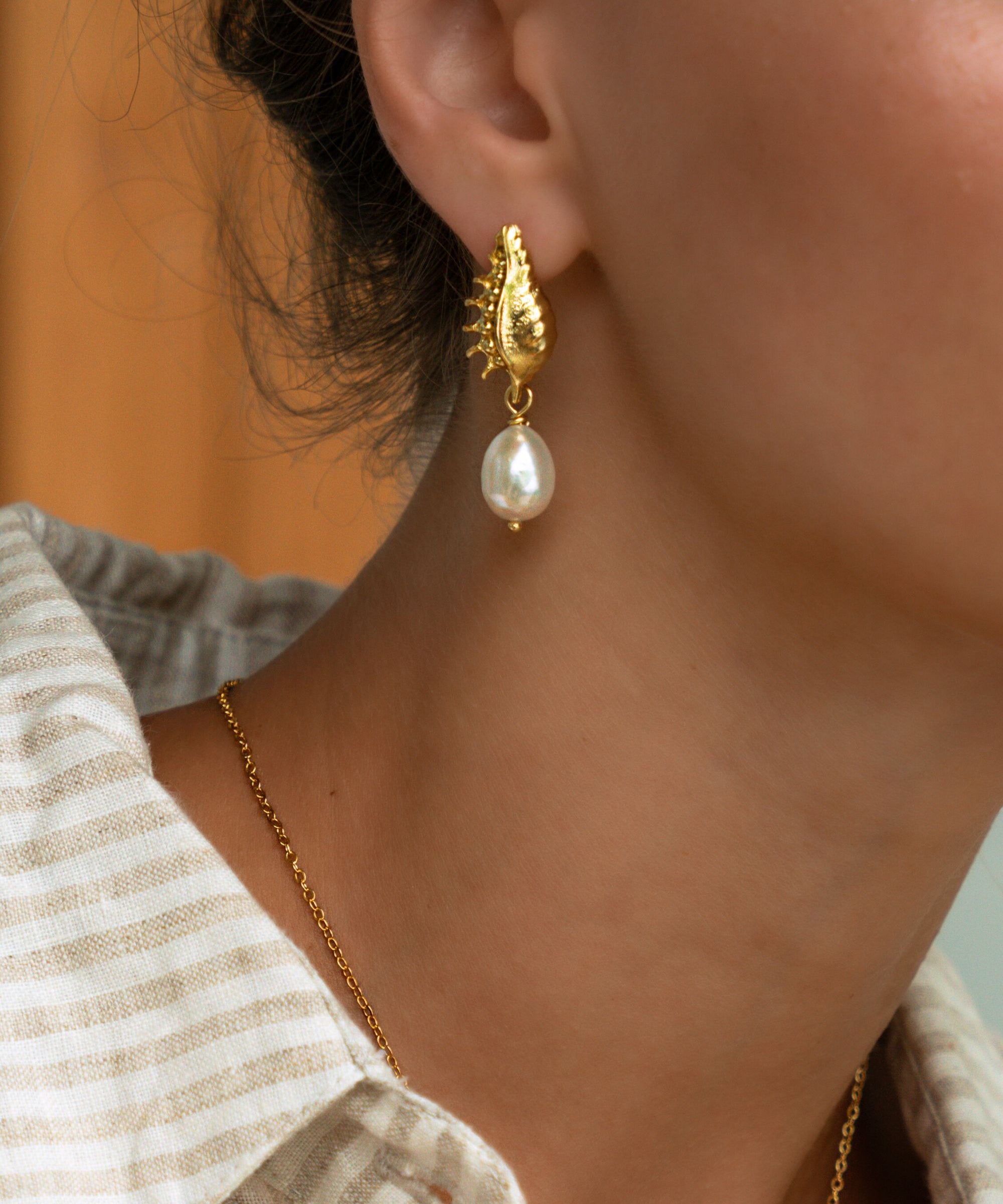 Kai Seashell Pearl Drop Stud Earrings | Sustainable Jewellery by Ottoman Hands