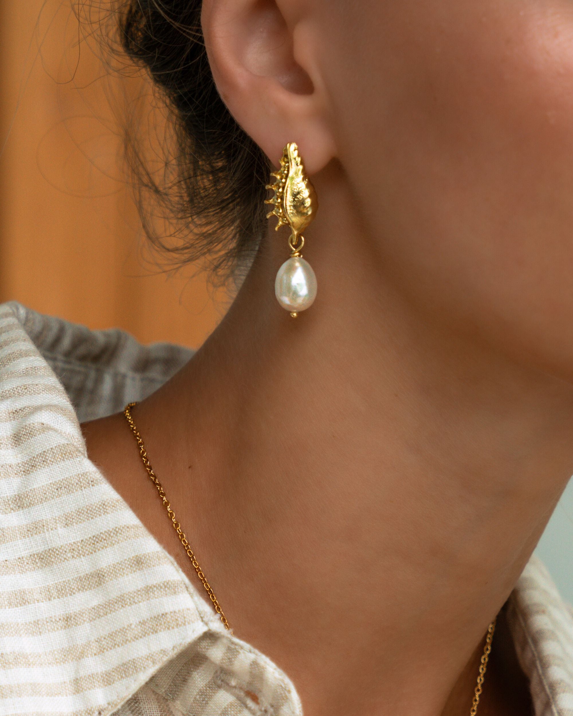 Kai Seashell Pearl Drop Stud Earrings | Sustainable Jewellery by Ottoman Hands