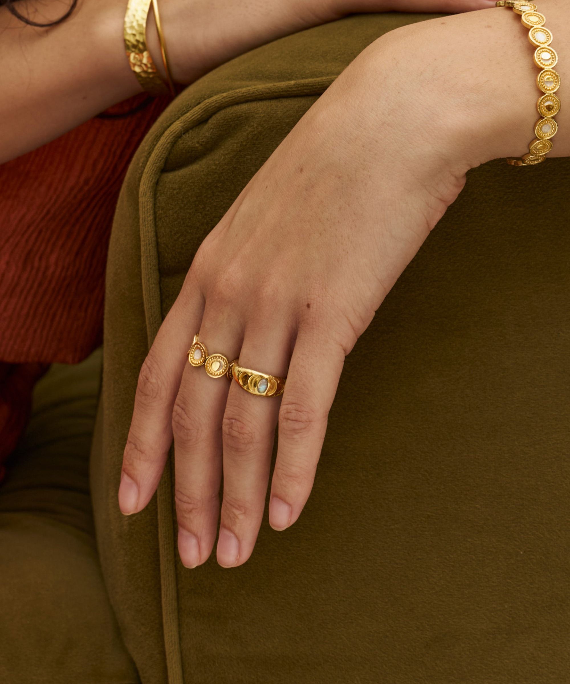 Moonstone Band Ring | Sustainable Jewellery by Ottoman Hands