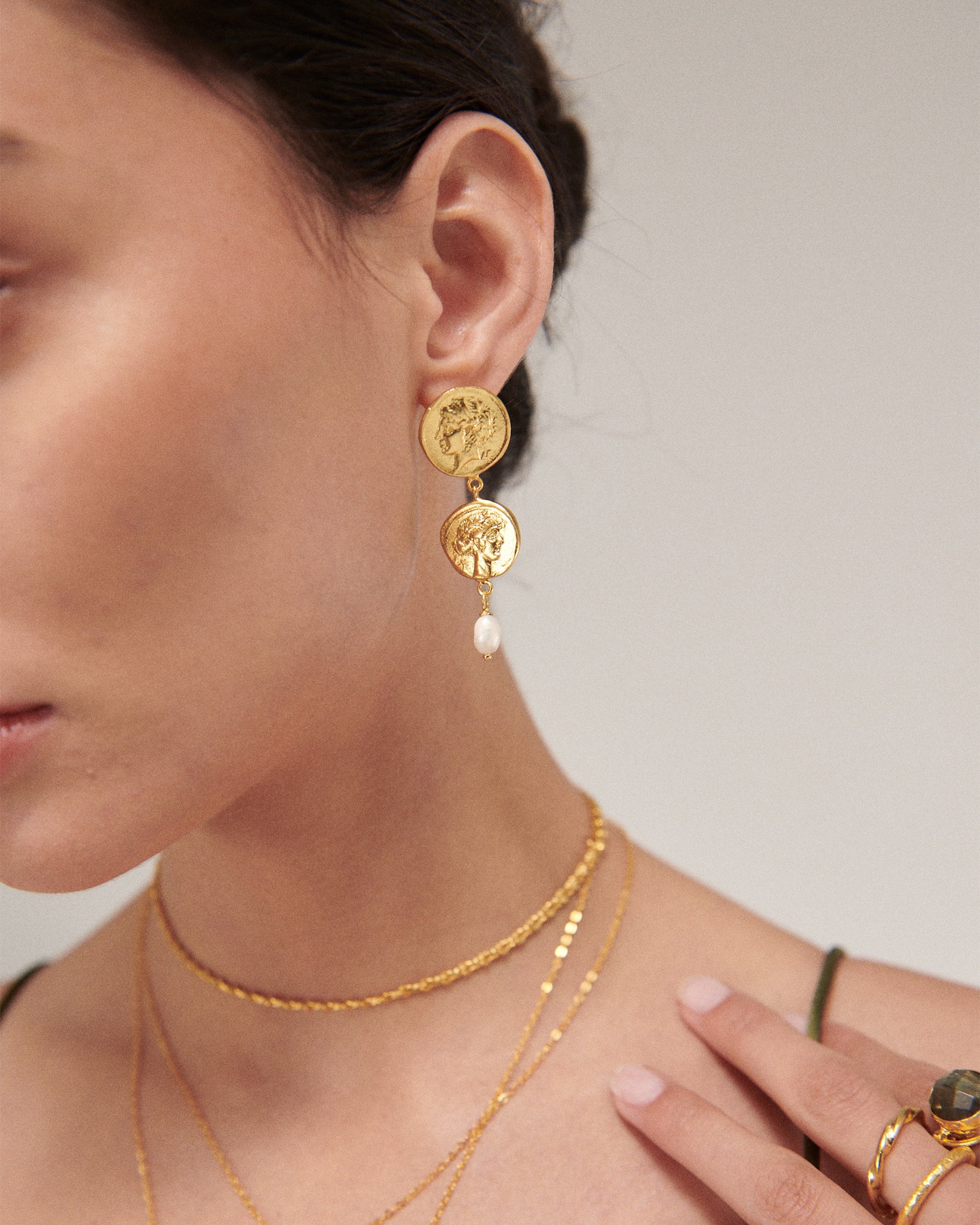 Odella Gold and Pearl Drop Stud Earrings | Sustainable Jewellery by Ottoman Hands