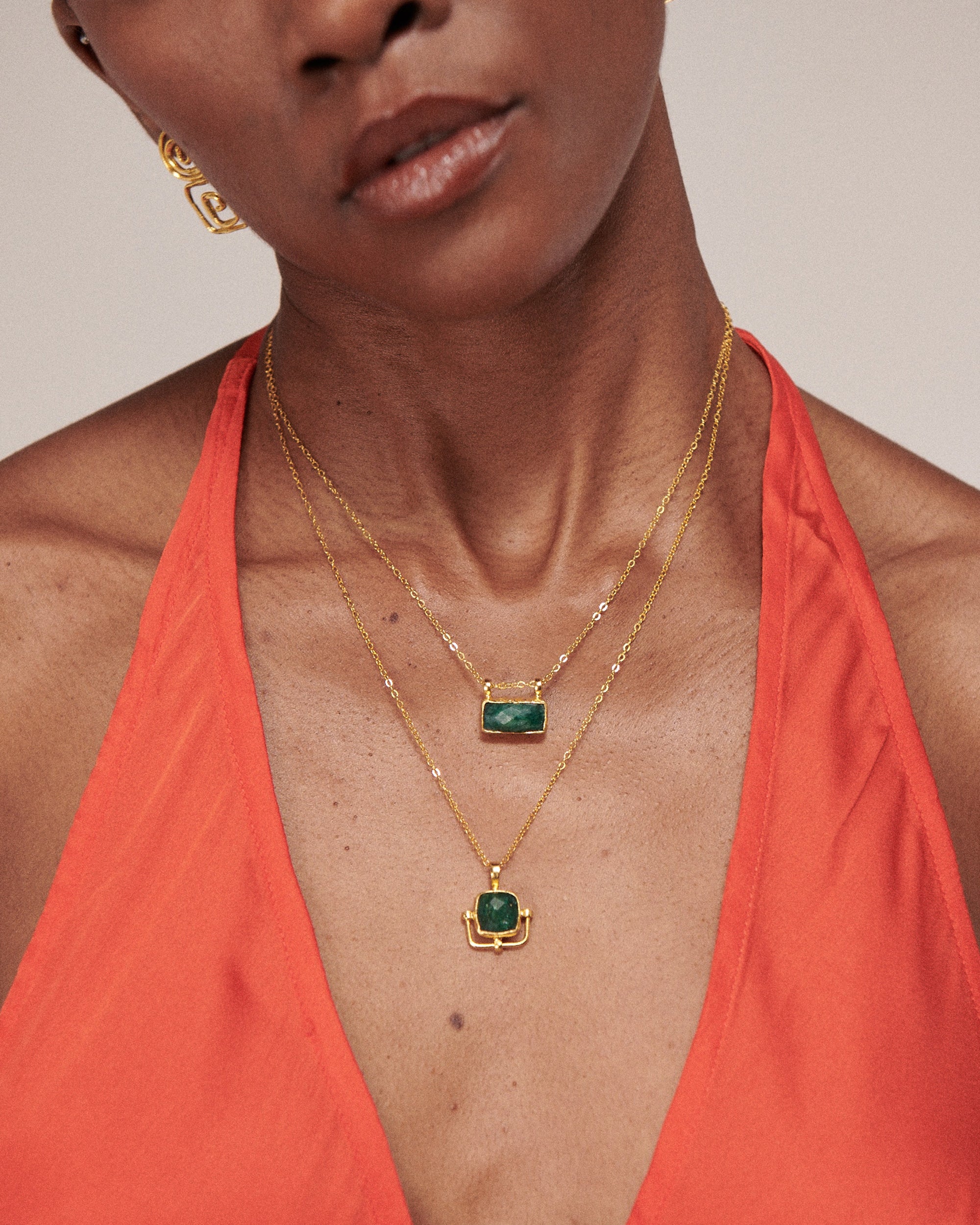Alessa Emerald Pendant Necklace | Sustainable Jewellery by Ottoman Hands