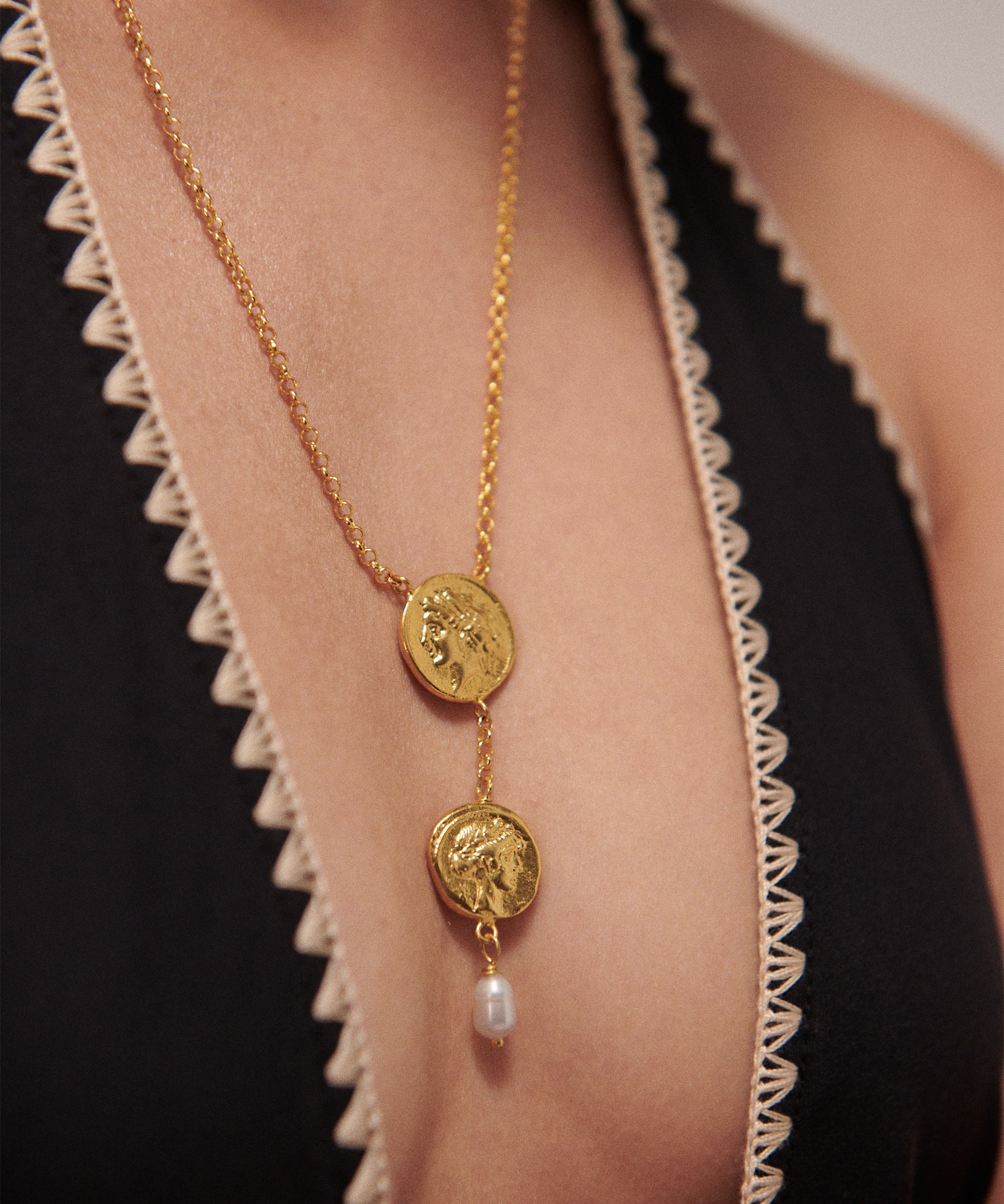 Odella Gold and Pearl Pendant Necklace | Sustainable Jewellery by Ottoman Hands