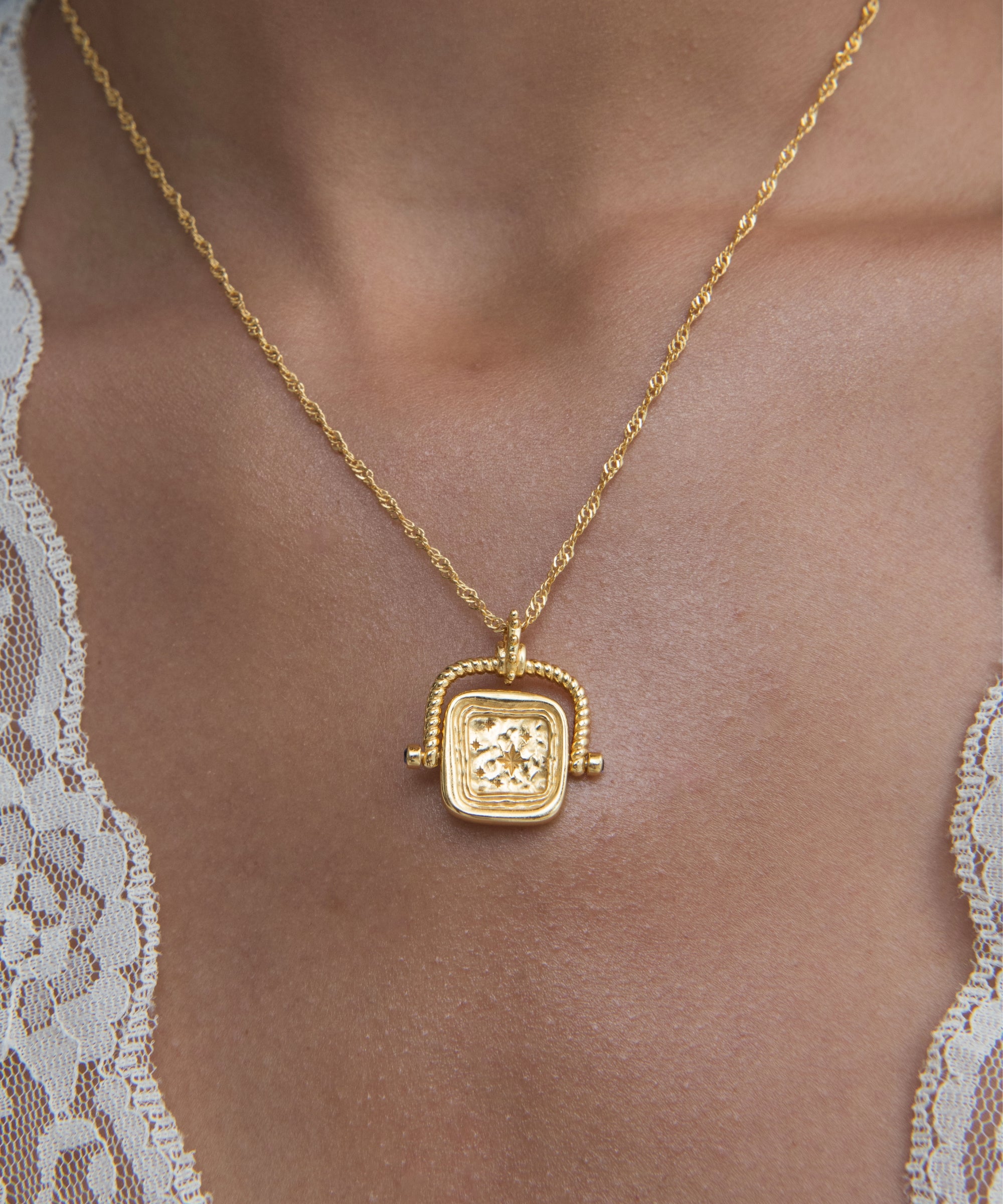 Emerald Green CZ Wax Seal Rotating Necklace | Sustainable Jewellery by Ottoman Hands