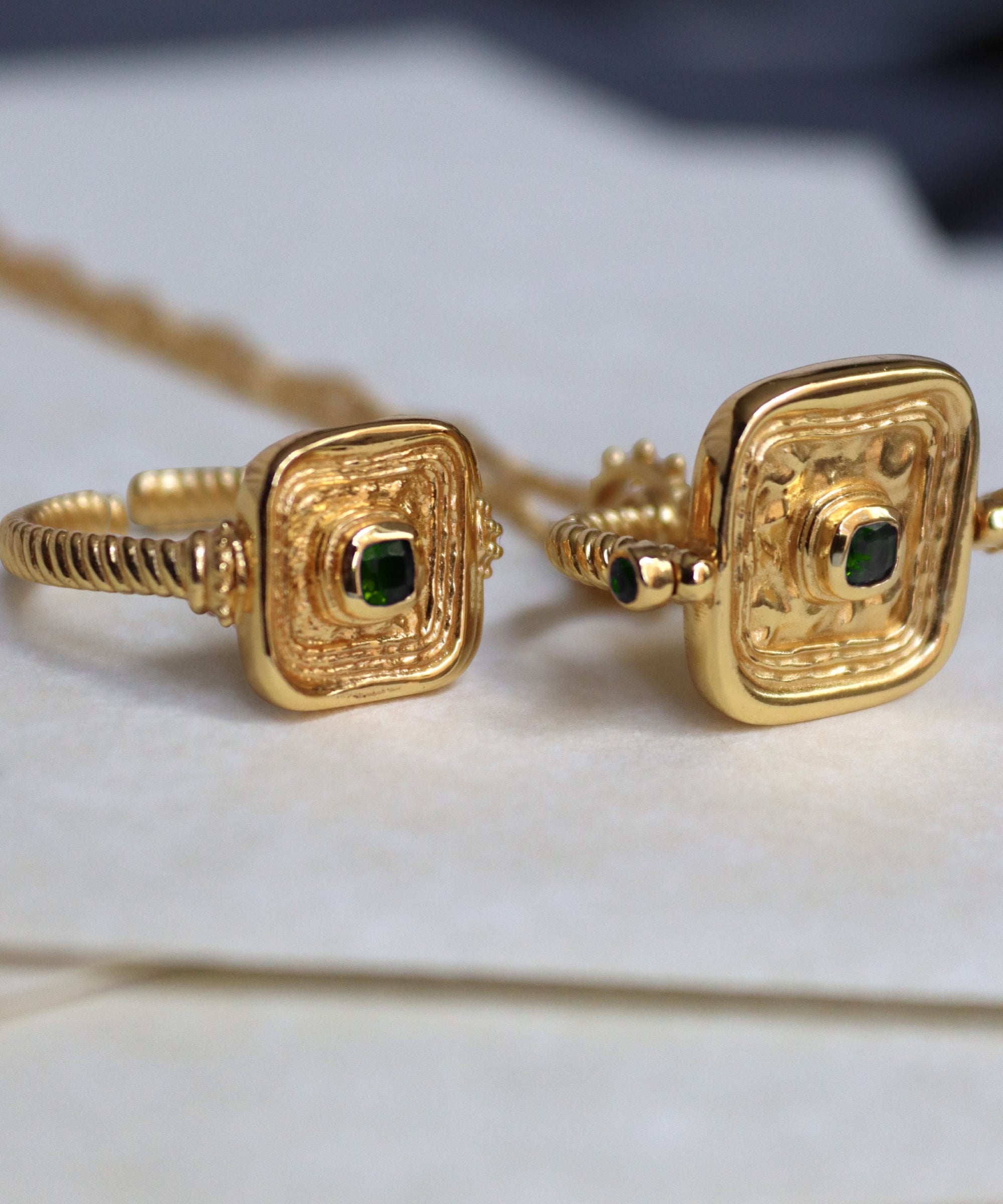 Emerald Green CZ Wax Seal Rotating Necklace | Sustainable Jewellery by Ottoman Hands