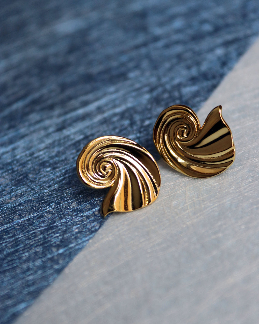 Waterproof Wave Stud Earrings | Sustainable Jewellery by Ottoman Hands