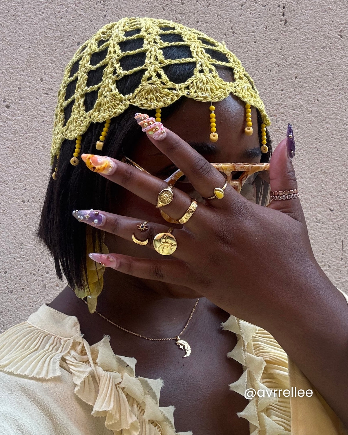 Moon Face Gold Ring | Sustainable Jewellery by Ottoman Hands
