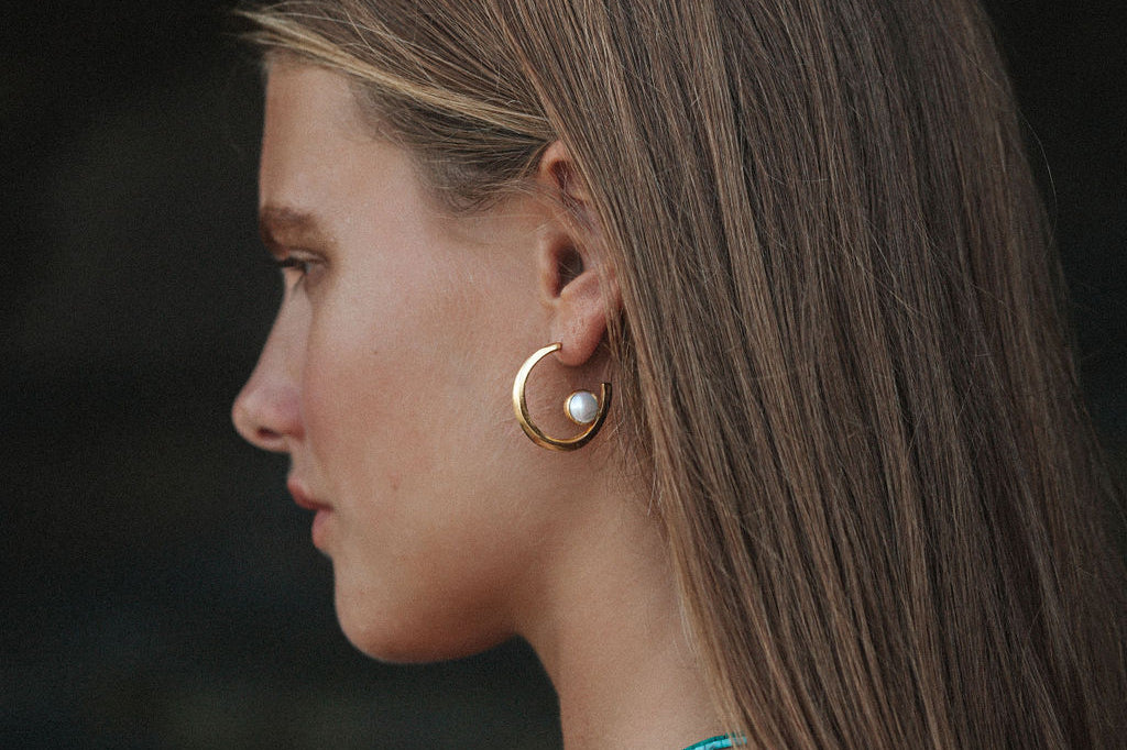 Beau Pearl Hoop Earrings | Sustainable Jewellery by Ottoman Hands