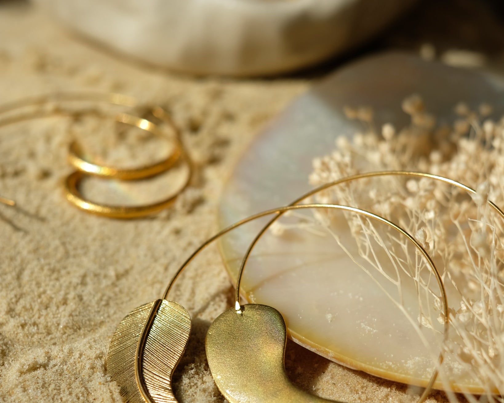 Gold Feather Pull Through Hoop Earrings | Sustainable Jewellery by Ottoman Hands