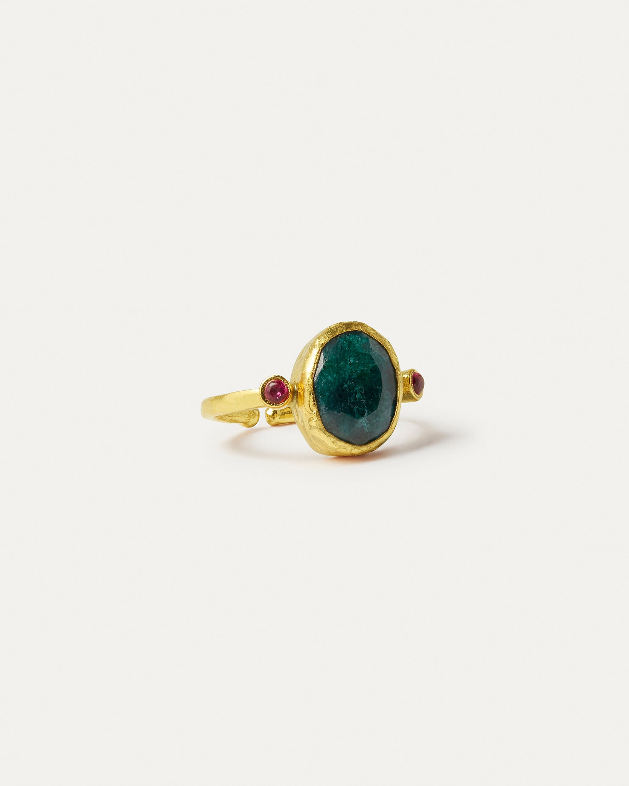 Lucia Emerald Cocktail Ring | Sustainable Jewellery by Ottoman Hands