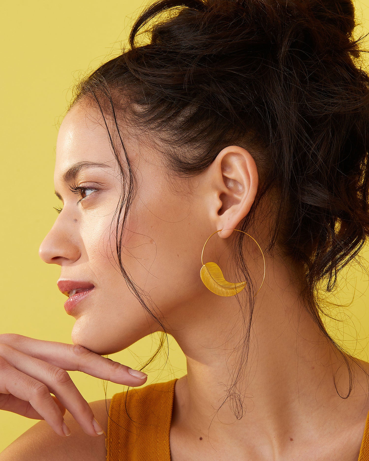Gold Feather Pull Through Hoop Earrings | Sustainable Jewellery by Ottoman Hands