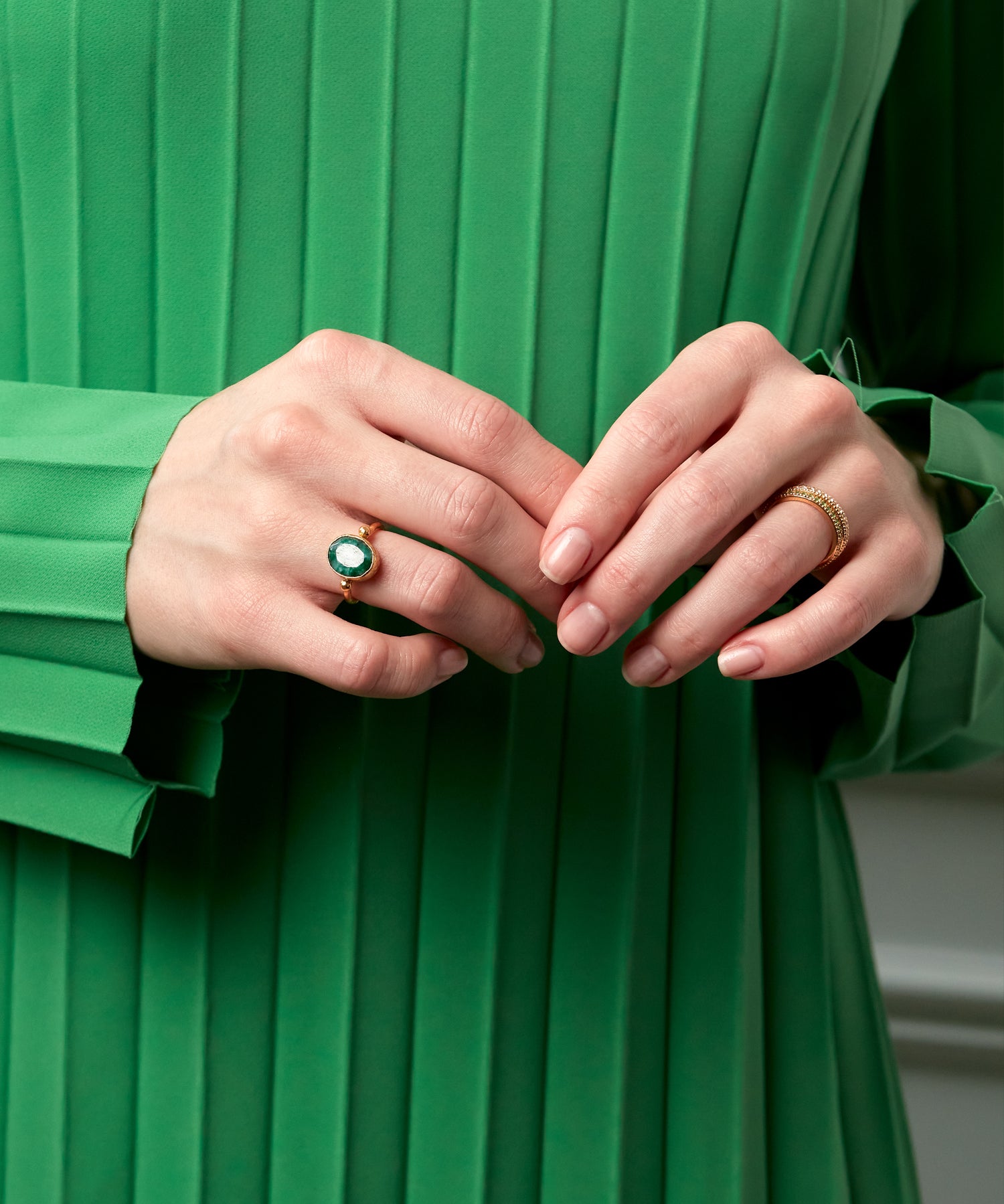 Siena Emerald Cocktail Ring | Sustainable Jewellery by Ottoman Hands