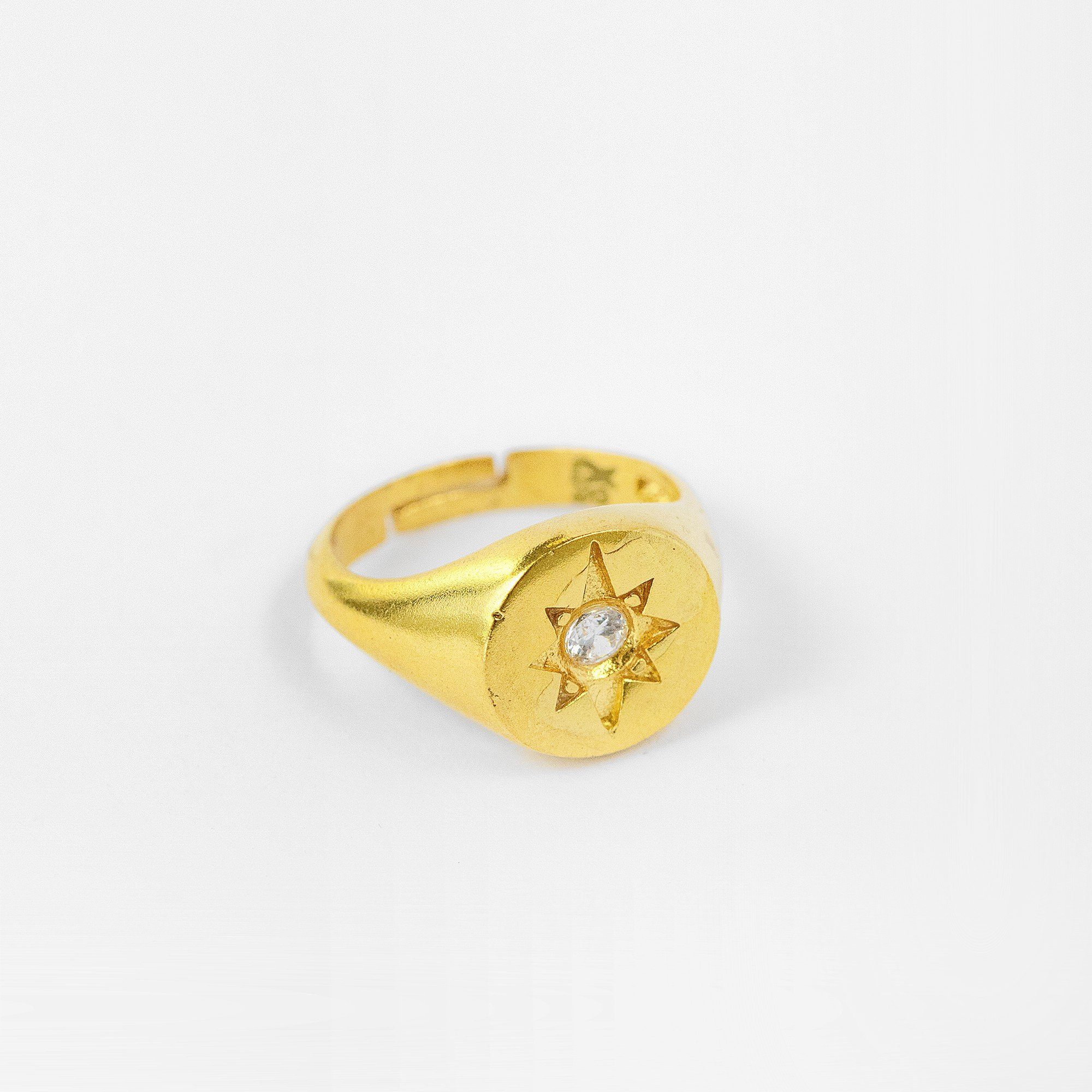 Shining Star Gold Signet Ring | Sustainable Jewellery by Ottoman Hands